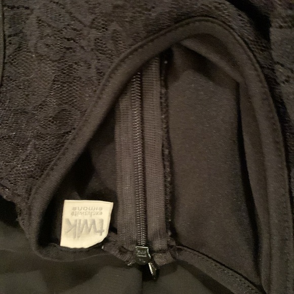 🇨🇦Twik black lace dress xs Made in Canada 🇨🇦 - Picture 5 of 5